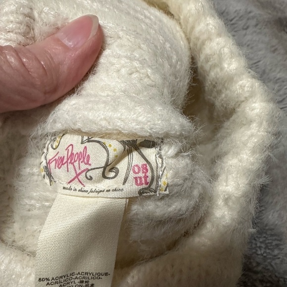 Free People Timber Fuzzy Knit Trapper Hat, Cream, One Size (v) - Picture 6 of 10